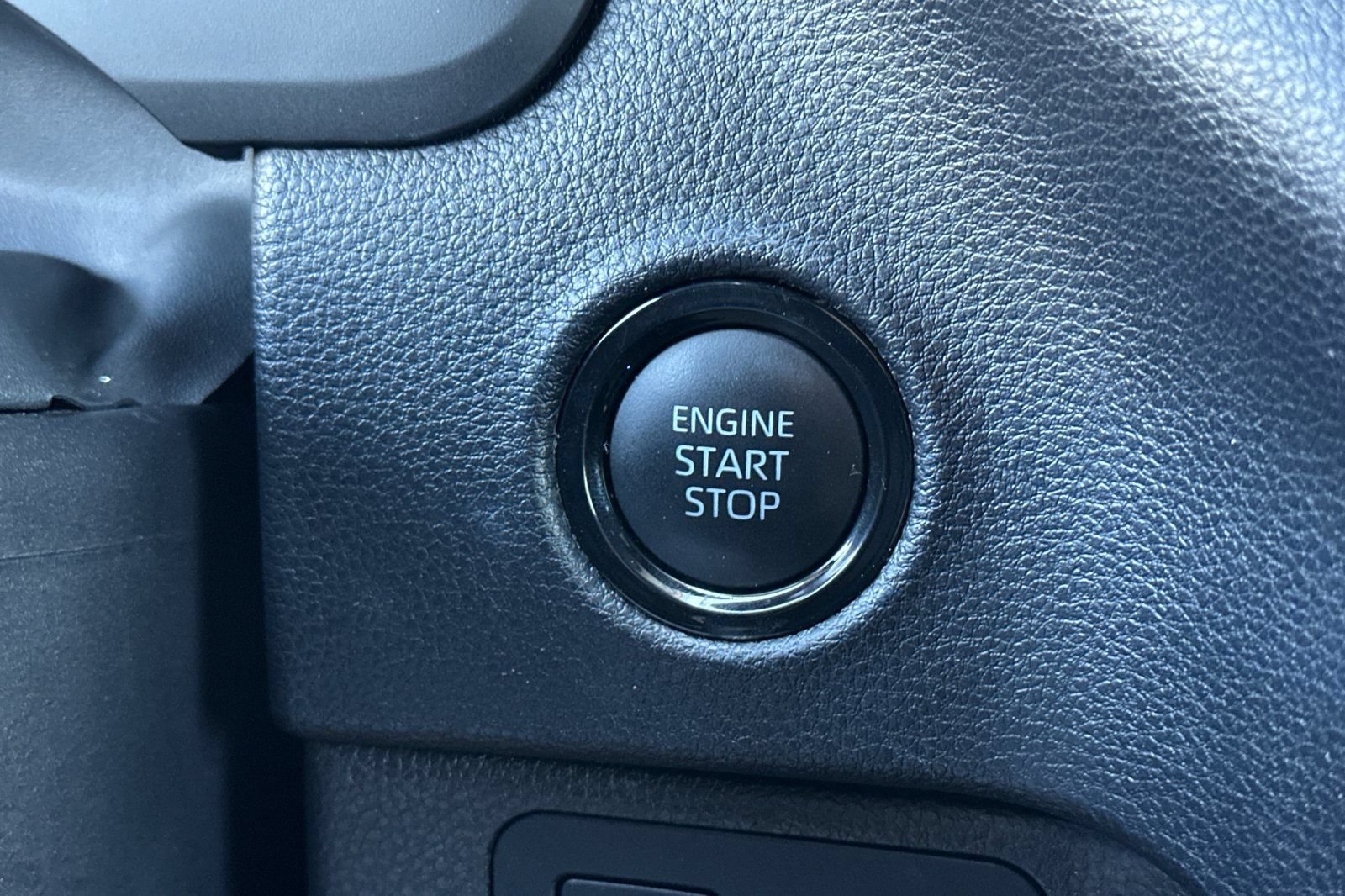 Used 2025 Toyota Tundra SR5 AWD/4WD image 22