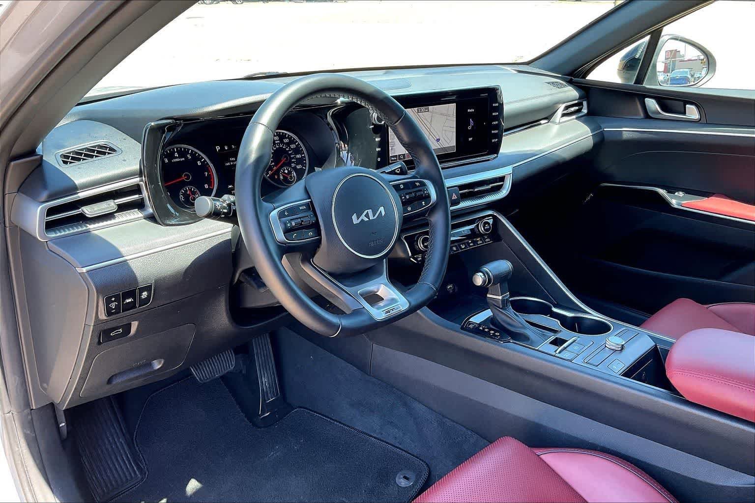 Certified 2023 Kia K5 GT-Line w/ GT-Line Premium Package FWD image 2