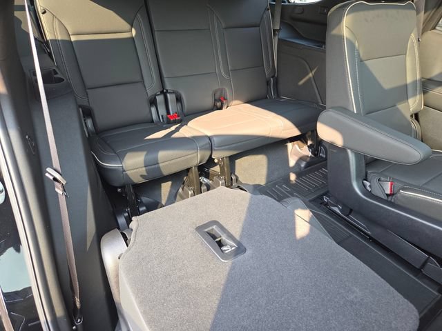 New 2026 GMC Yukon Elevation w/ Elevation Premium Package AWD/4WD image 26