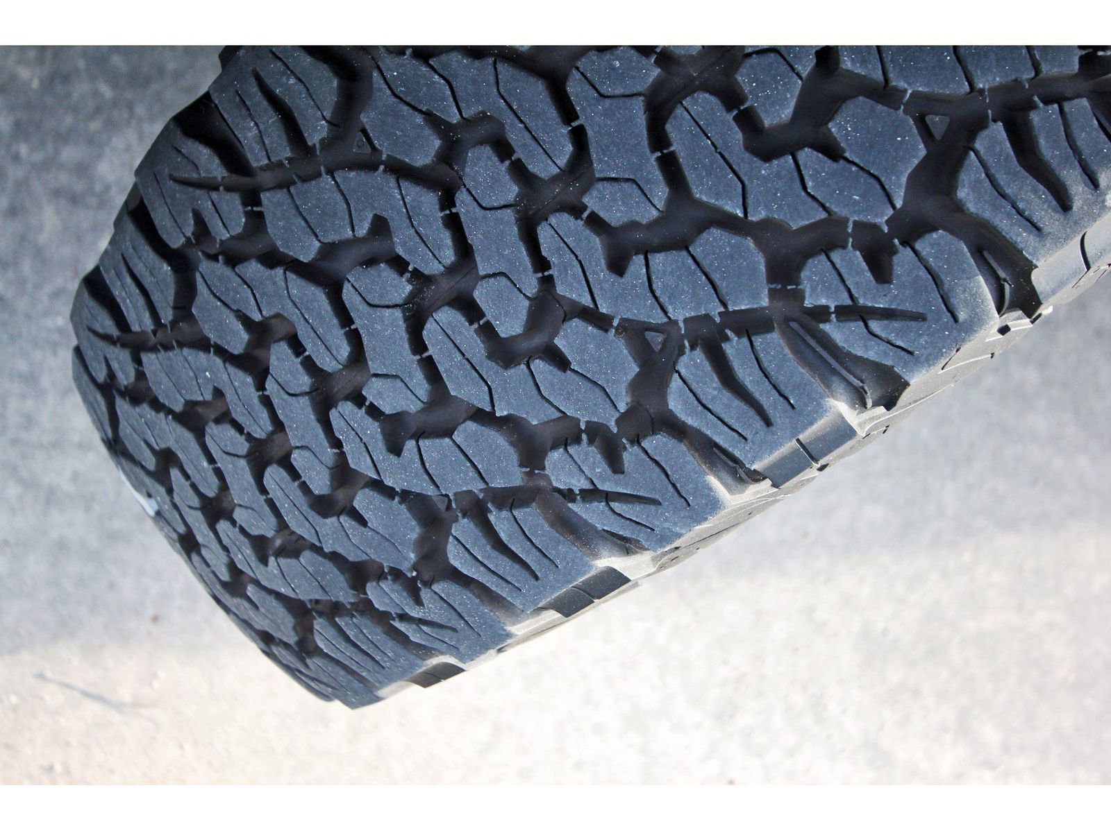 Used 2022 Toyota Tacoma TRD Sport w/ Technology Package image 31