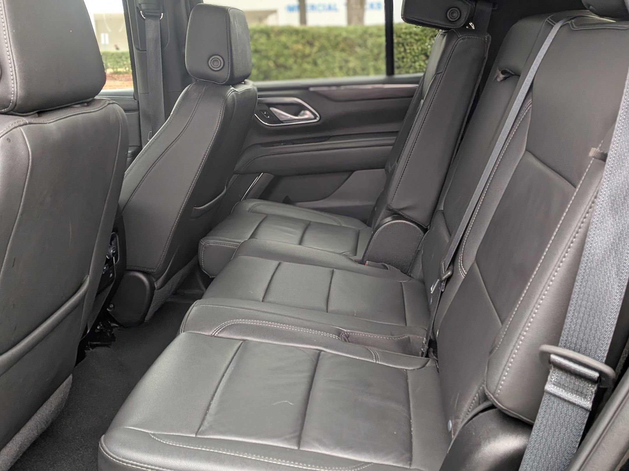 Used 2024 Chevrolet Tahoe LT AWD/4WD image 33