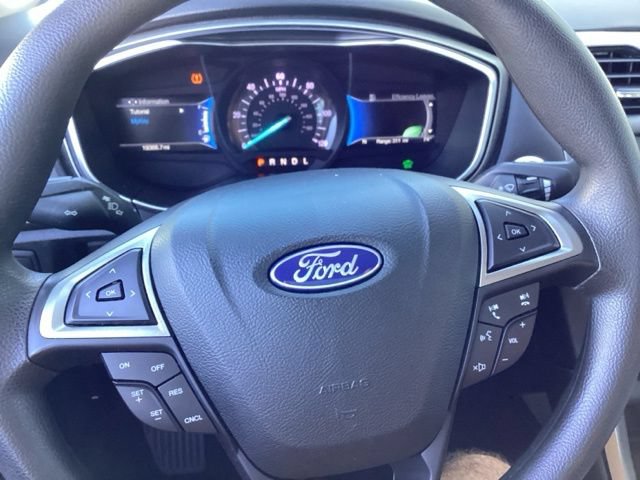 Used 2018 Ford Fusion S FWD image 23