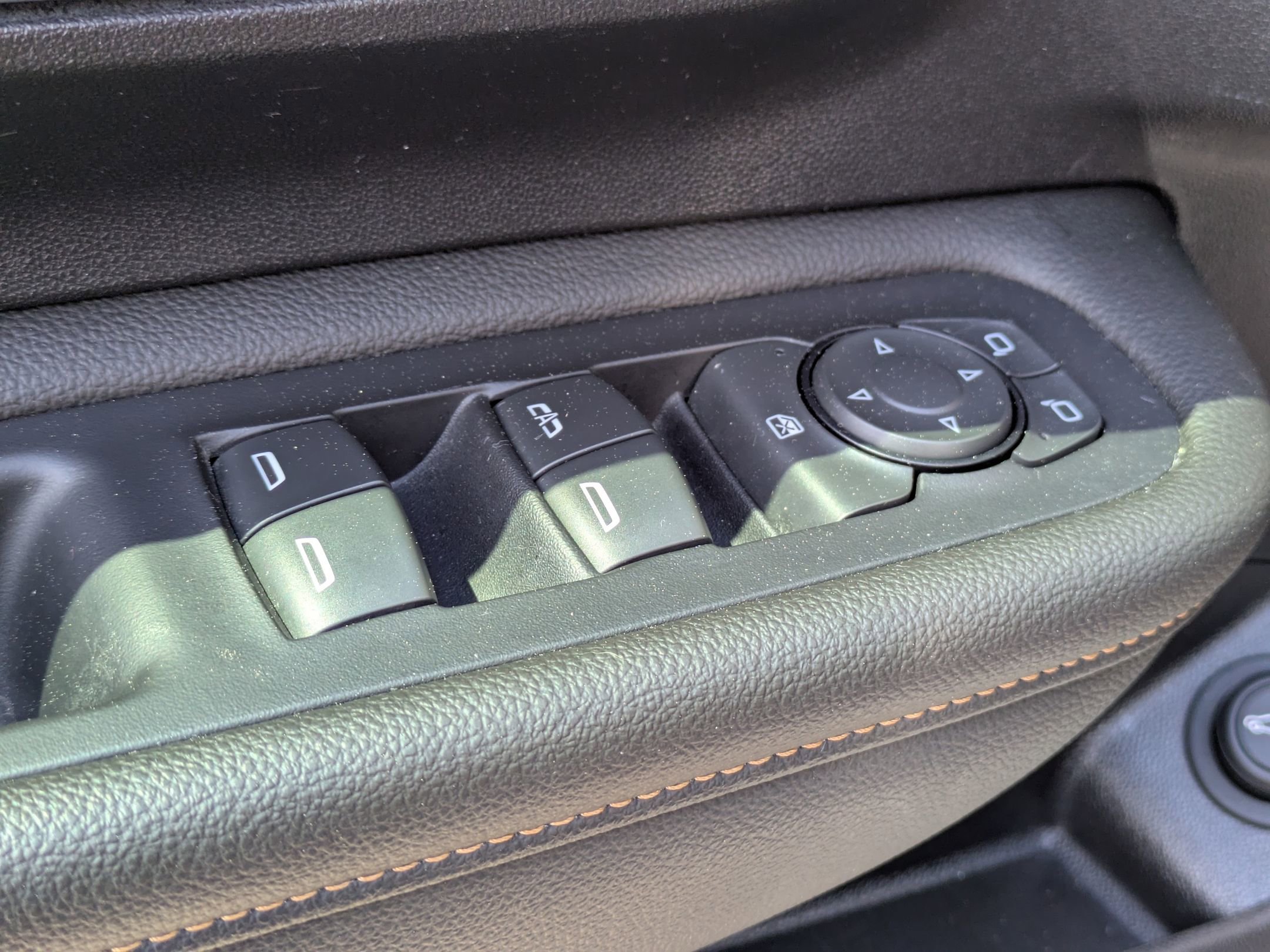 Used 2020 GMC Terrain SLT w/ Preferred Package image 11