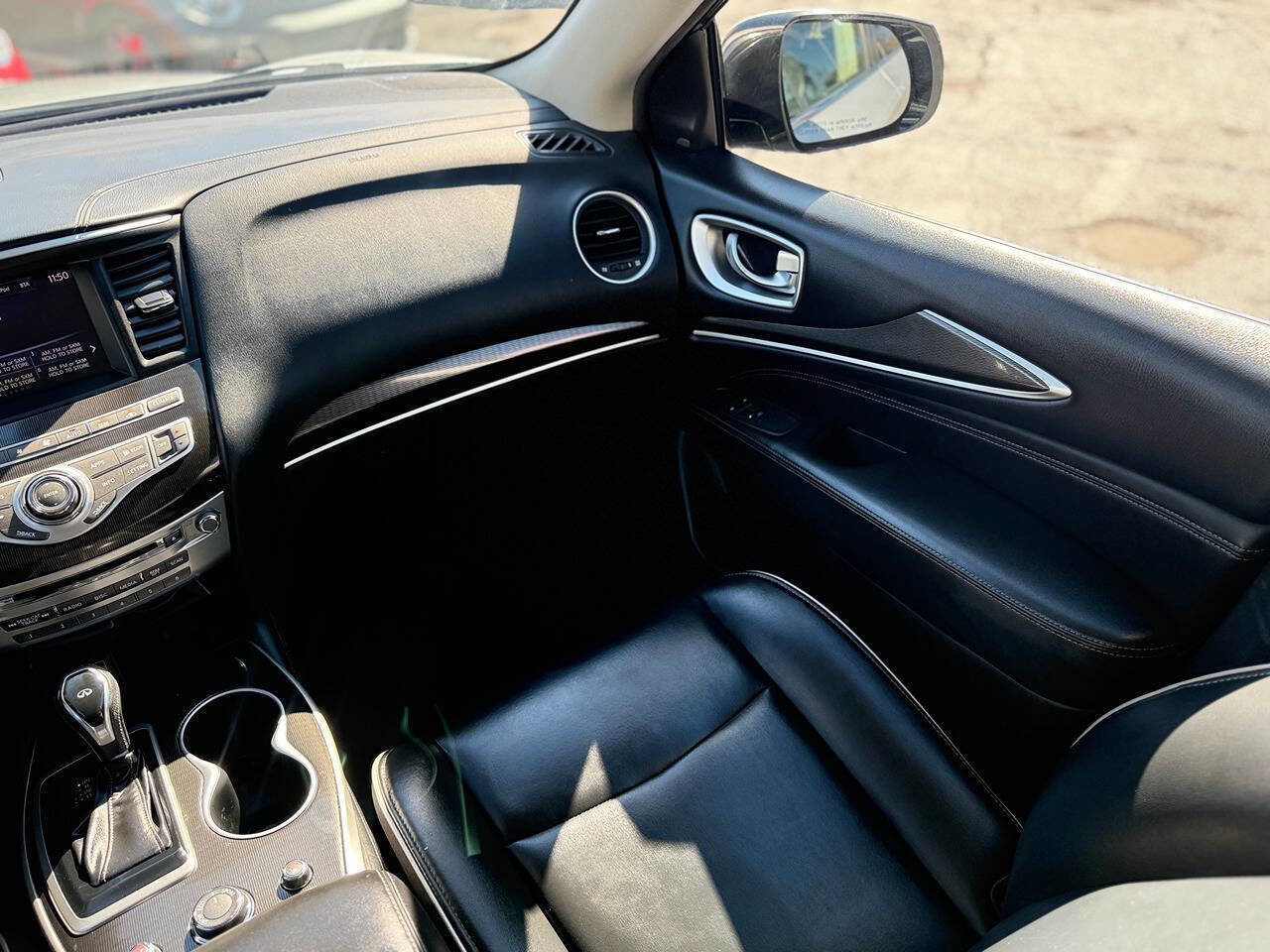 Used 2019 INFINITI QX60 Pure image 24