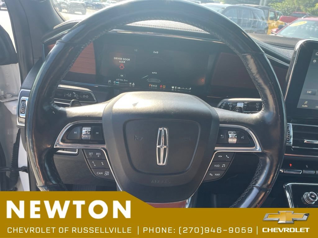 Used 2020 Lincoln Navigator Reserve w/ Equipment Group 208A Reserve AWD/4WD image 9