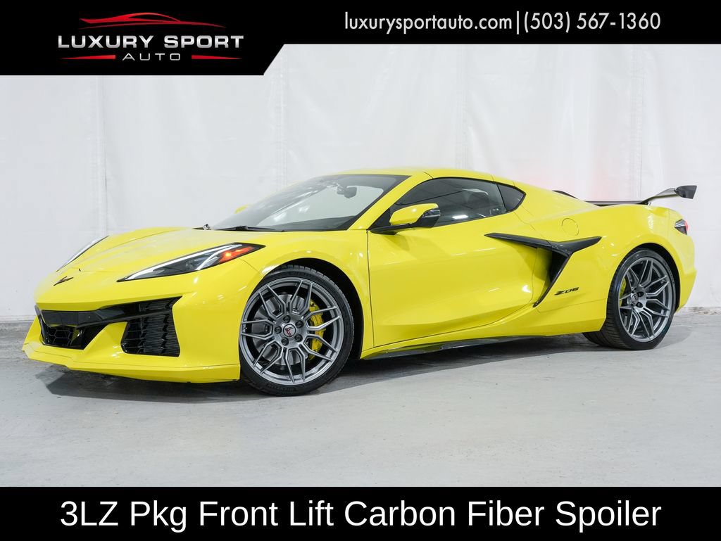 Used 2023 Chevrolet Corvette Z06 RWD image 1
