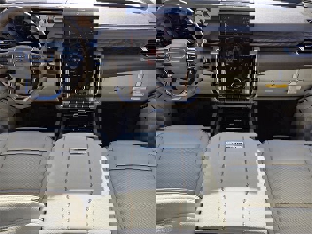 New 2026 GMC Yukon XL Denali w/ Sun & Power Step Package image 13