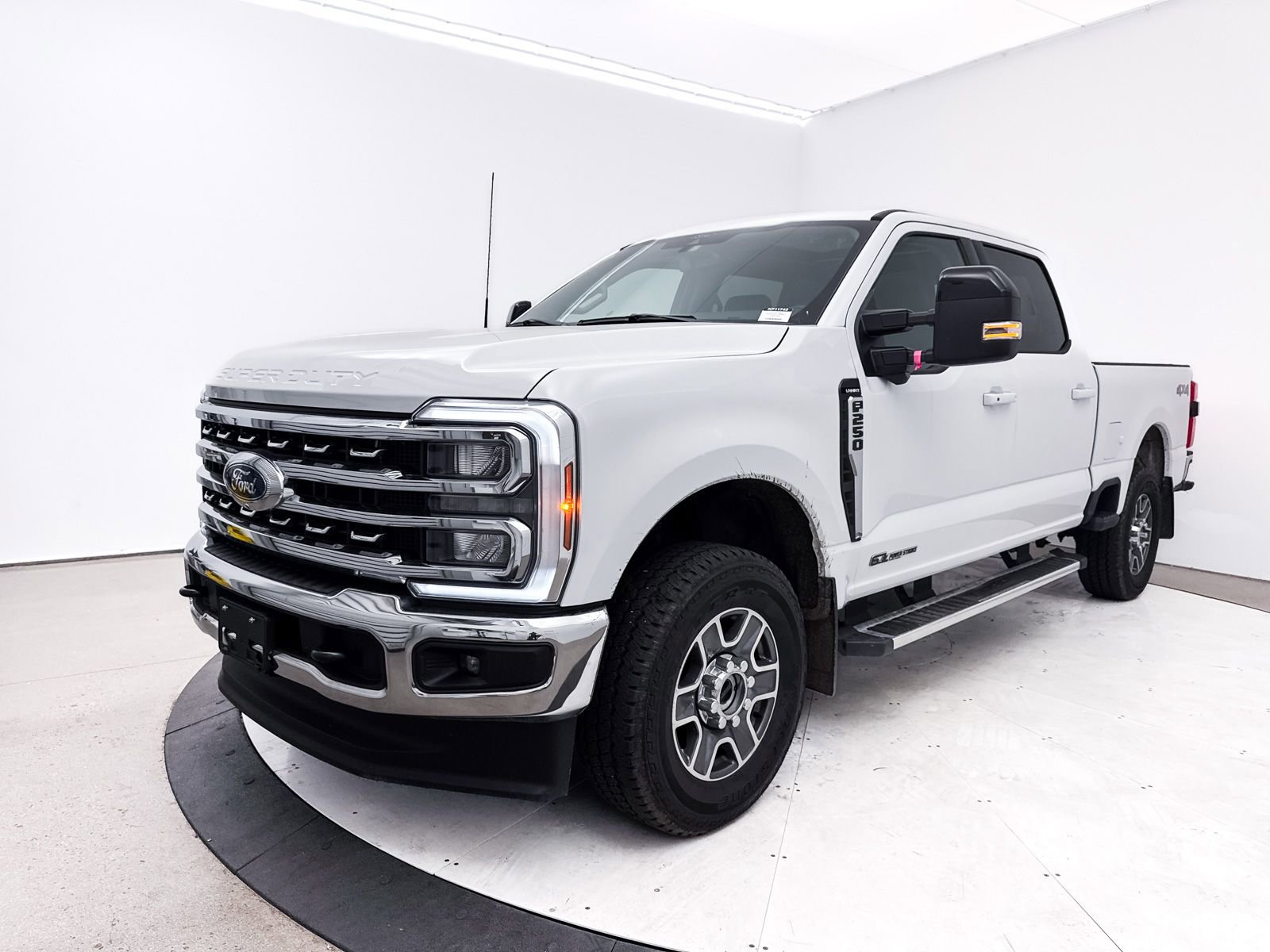 Used 2024 Ford F250 Lariat AWD/4WD image 14