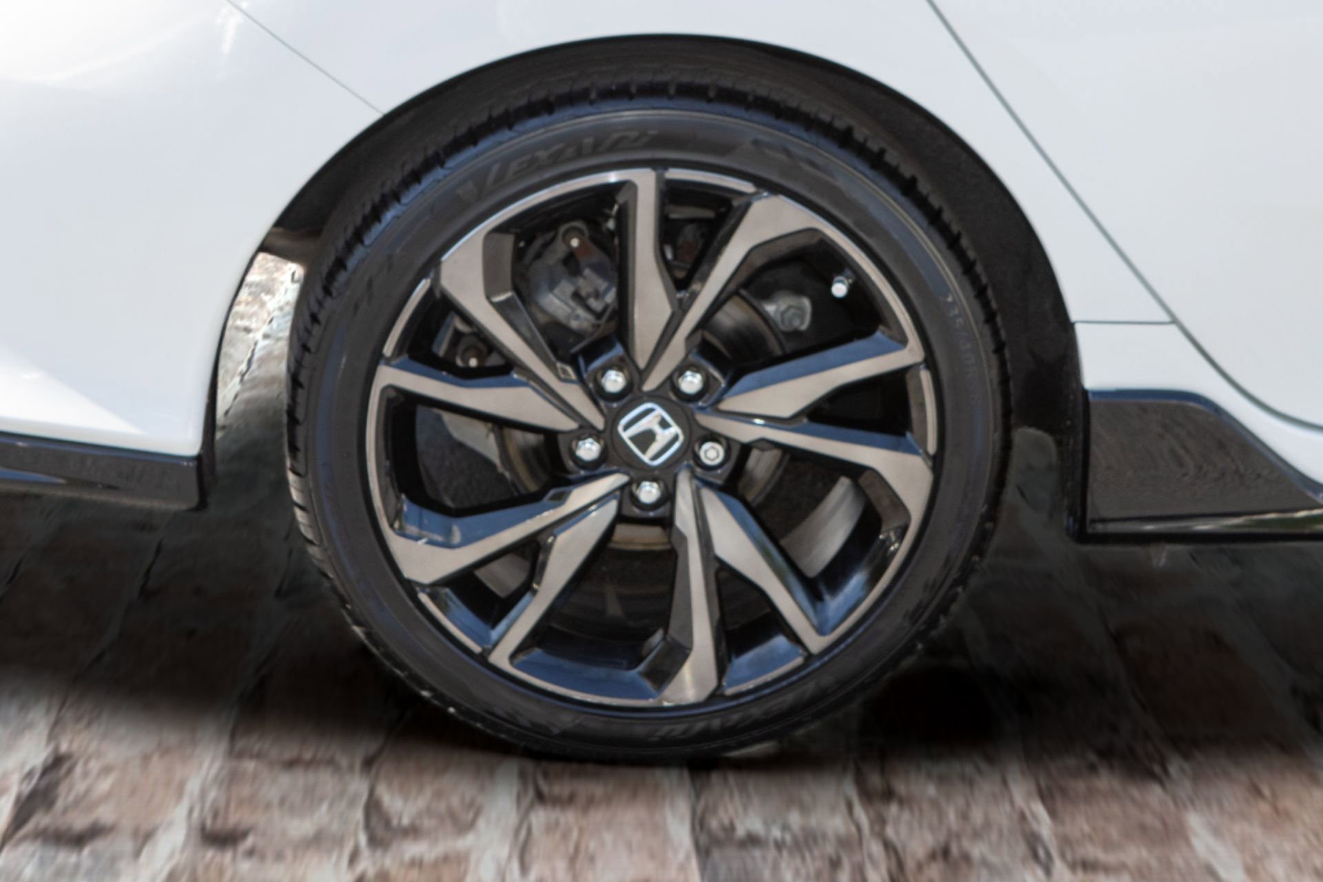 Certified 2018 Honda Civic Sport image 35