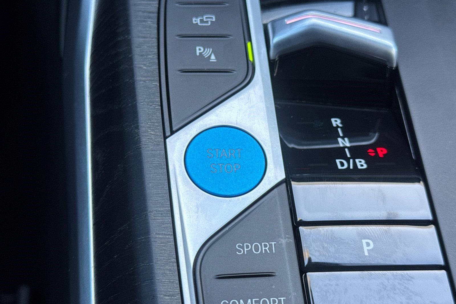 Certified 2023 BMW i4 eDrive35 image 33