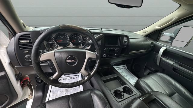 Used 2014 GMC Sierra 2500 SLE w/ SLE Preferred Package AWD/4WD image 12