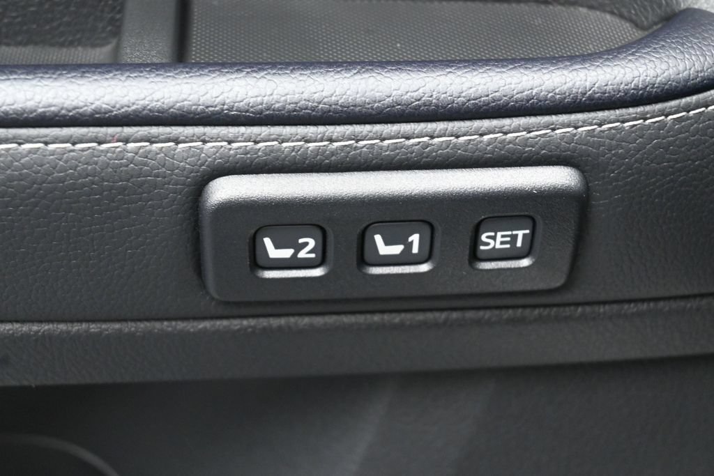 Certified 2024 Toyota 4Runner Limited AWD/4WD image 12