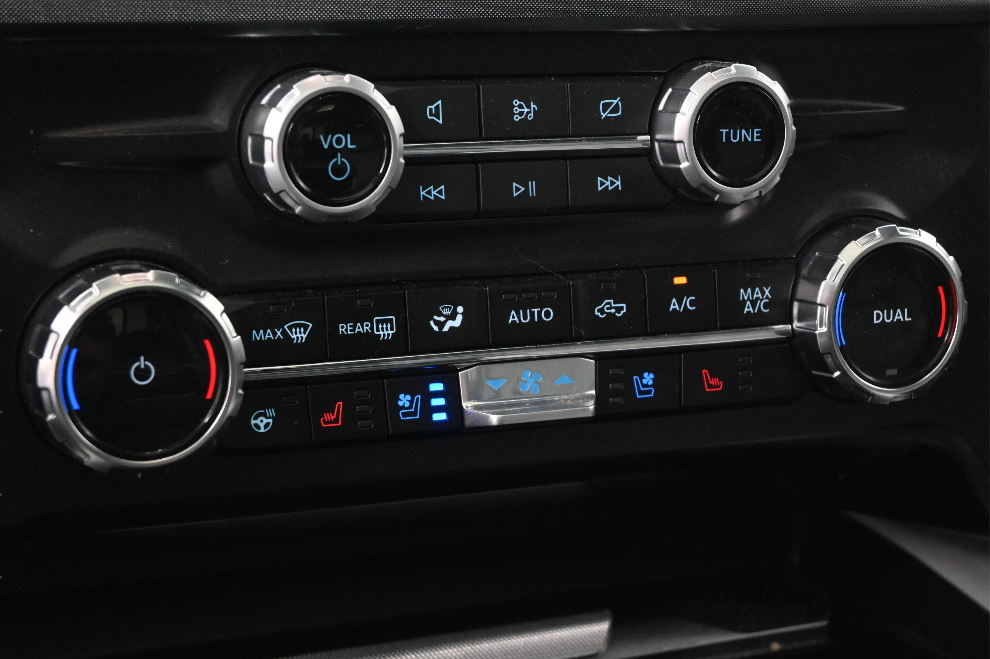 Used 2024 Ford F250 Limited AWD/4WD image 45
