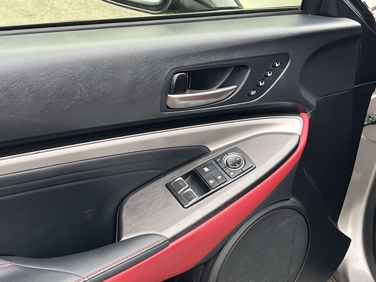 Used 2022 Lexus RC 300 F Sport image 15