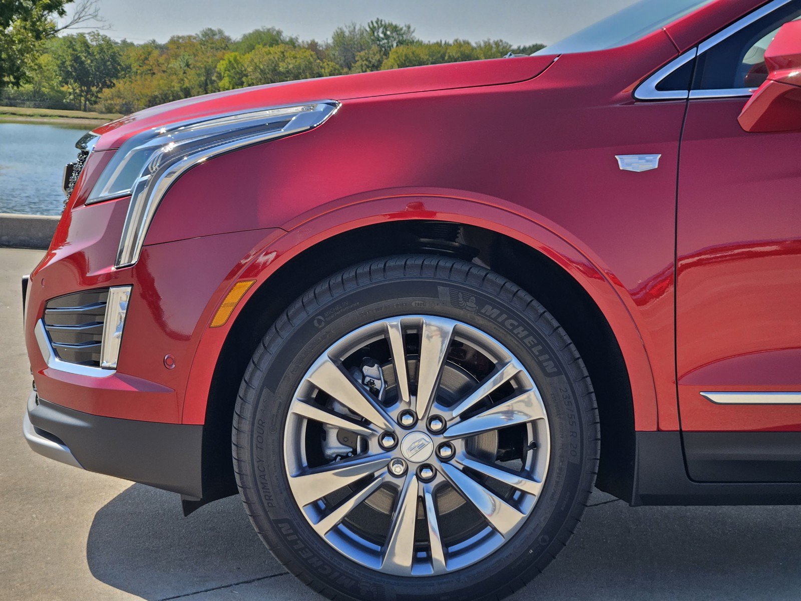New 2026 Cadillac XT5 Premium Luxury w/ Driver Assist Package FWD image 6