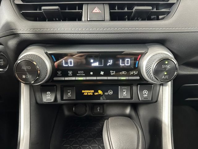 Used 2022 Toyota RAV4 XLE w/ Convenience Package AWD/4WD image 23