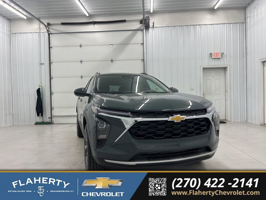 New 2026 Chevrolet Trax LT w/ LT Convenience Package