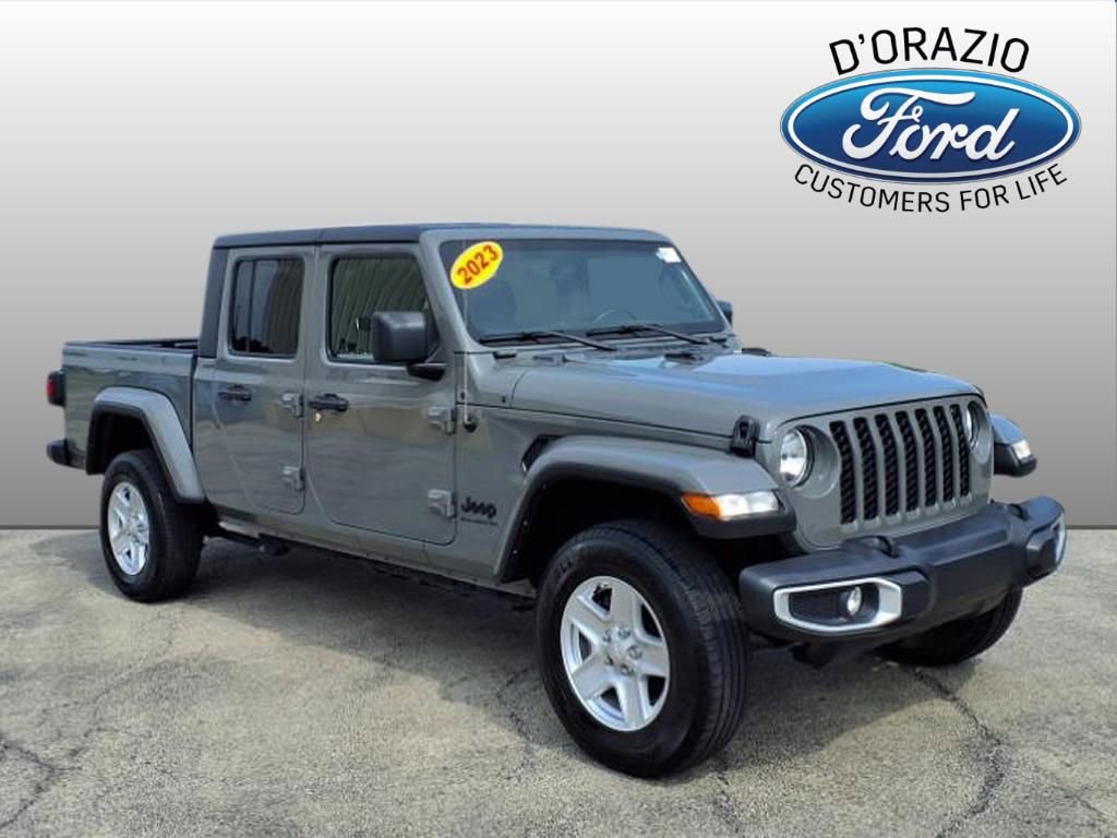 Used 2023 Jeep Gladiator Sport