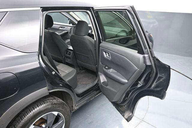 Used 2025 Nissan Rogue SV AWD/4WD image 31