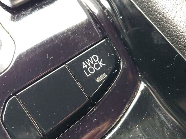 Used 2024 Jeep Compass Limited image 24