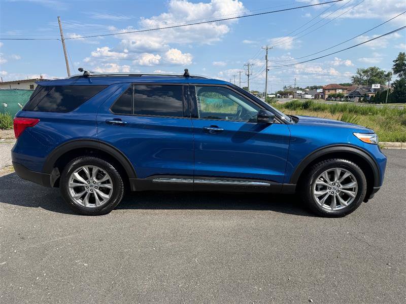 Used 2021 Ford Explorer Limited w/ Equipment Group 301A AWD/4WD image 6