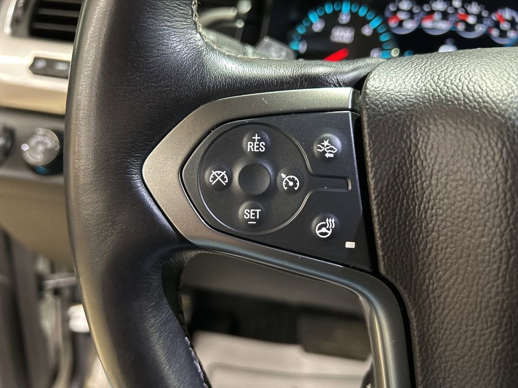 Used 2019 Chevrolet Suburban Premier image 25