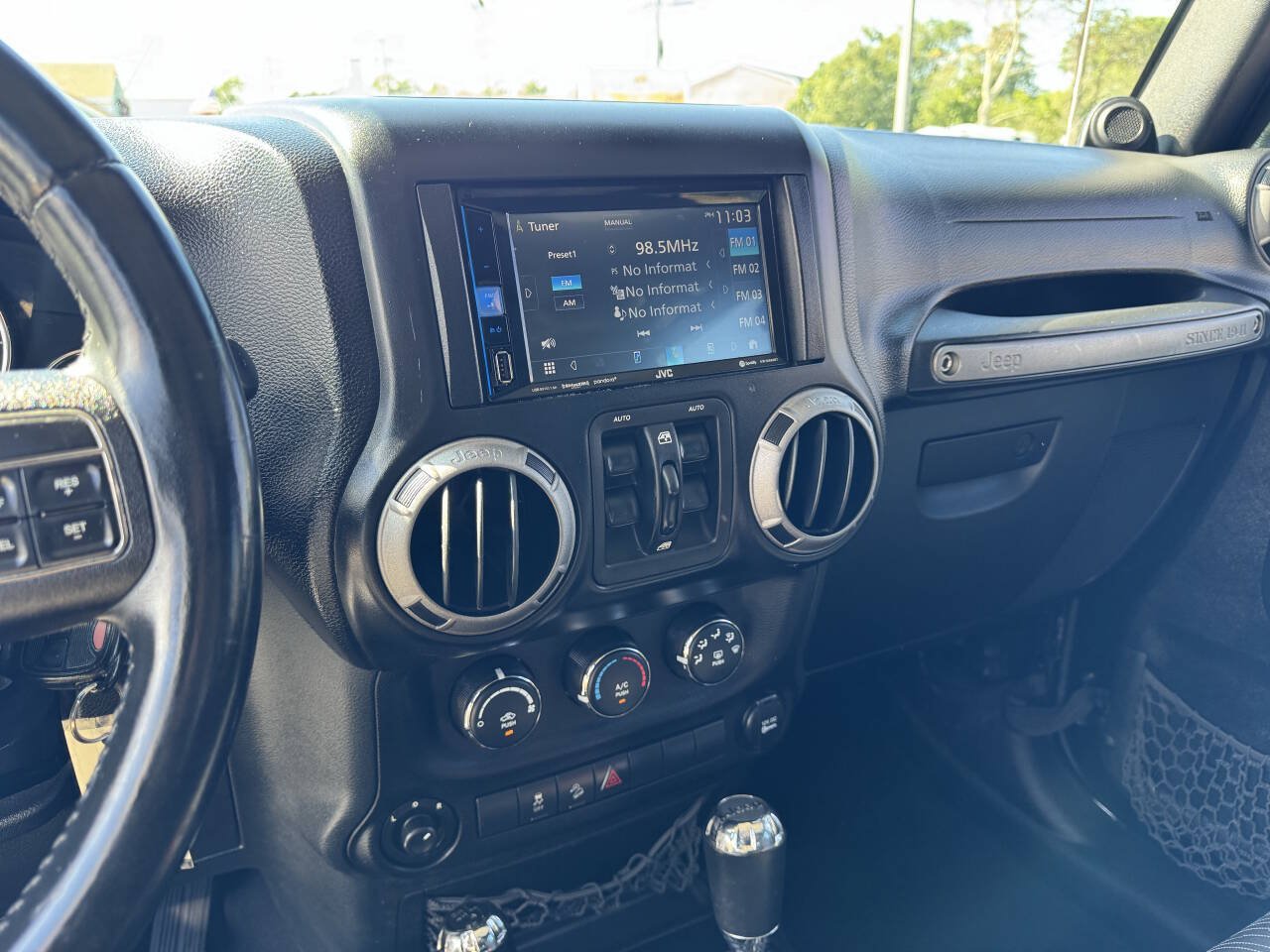 Used 2012 Jeep Wrangler Unlimited Sport AWD/4WD image 21