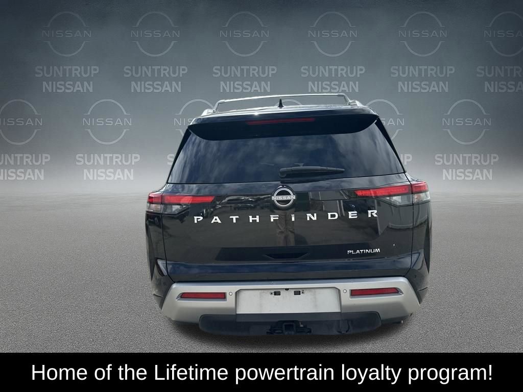 Used 2025 Nissan Pathfinder Platinum image 5
