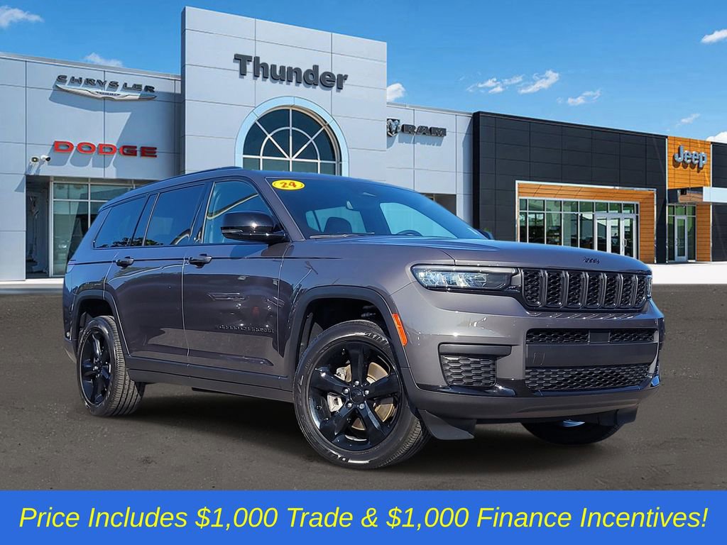 Used 2024 Jeep Grand Cherokee L Laredo RWD image 1