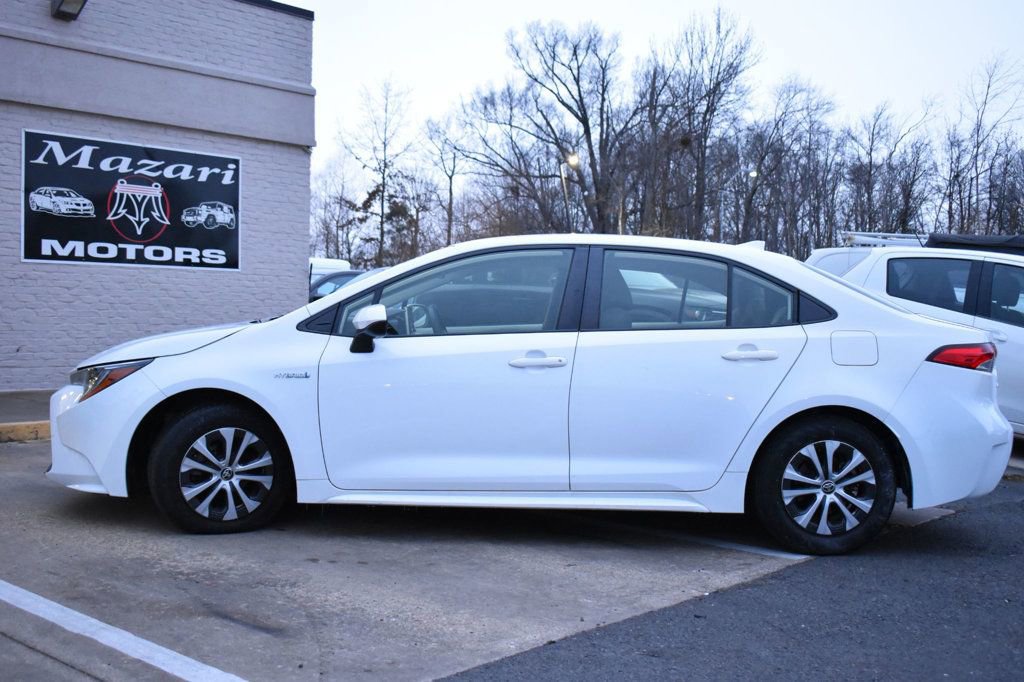 Used 2020 Toyota Corolla LE image 3