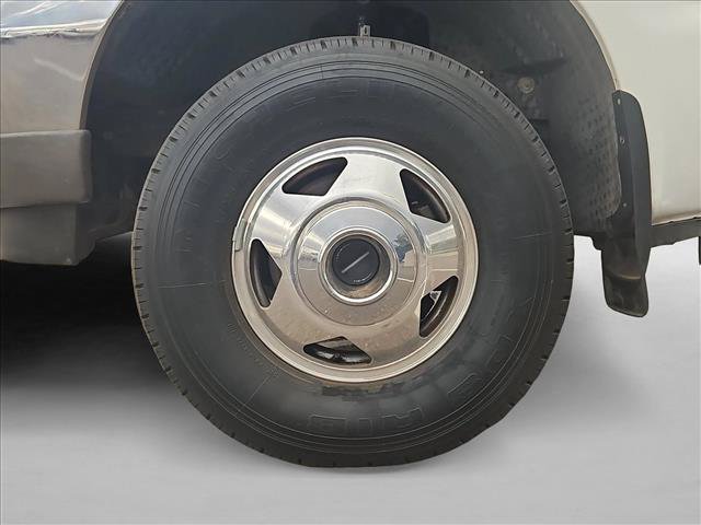 Used 2004 Ford F350 XL AWD/4WD image 24