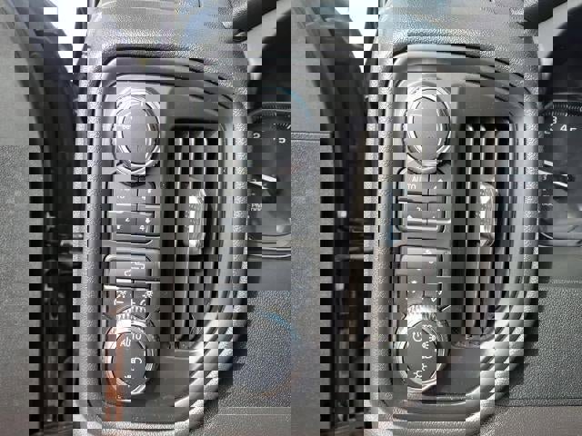 Used 2022 GMC Sierra 1500 Pro w/ Sierra Value Package image 15