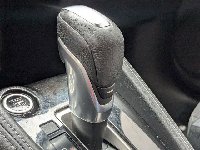 Used 2018 Nissan Kicks SR w/ Exterior Package FWD image 8
