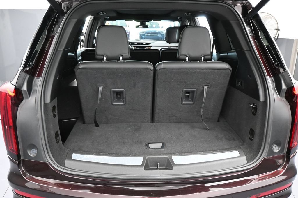 Used 2021 Cadillac XT6 Luxury FWD image 36