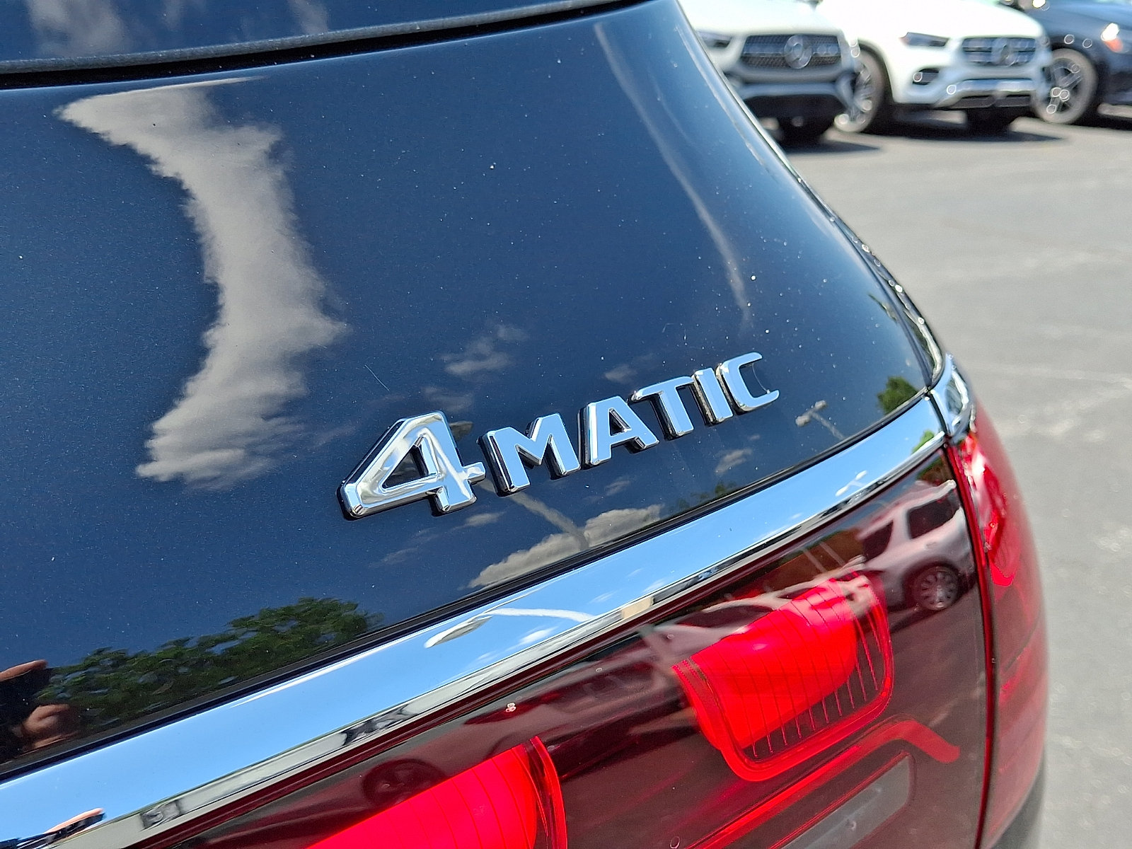 Certified 2026 Mercedes-Benz GLS 450 4MATIC image 33