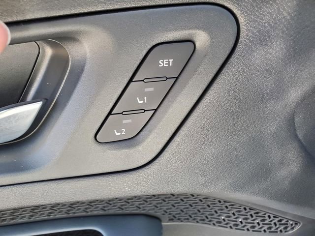 Certified 2024 Nissan Ariya AWD image 17