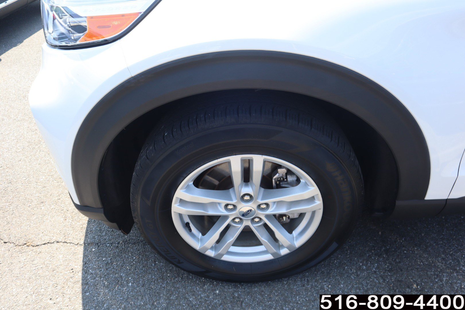 Used 2023 Ford Explorer XLT w/ Equipment Group 202A AWD/4WD image 7