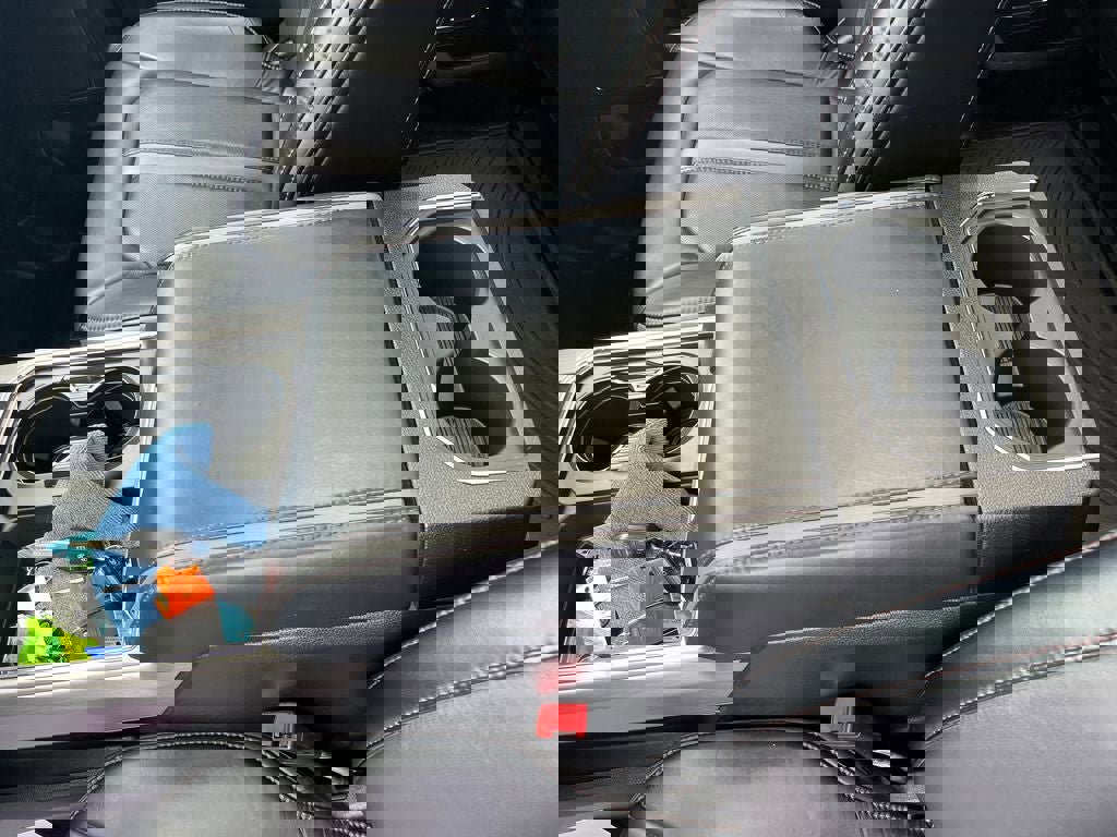 Used 2020 Ford F450 Platinum w/ Camper Package image 30