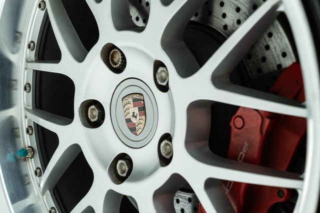 Used 2005 Porsche 911 Carrera S RWD image 21