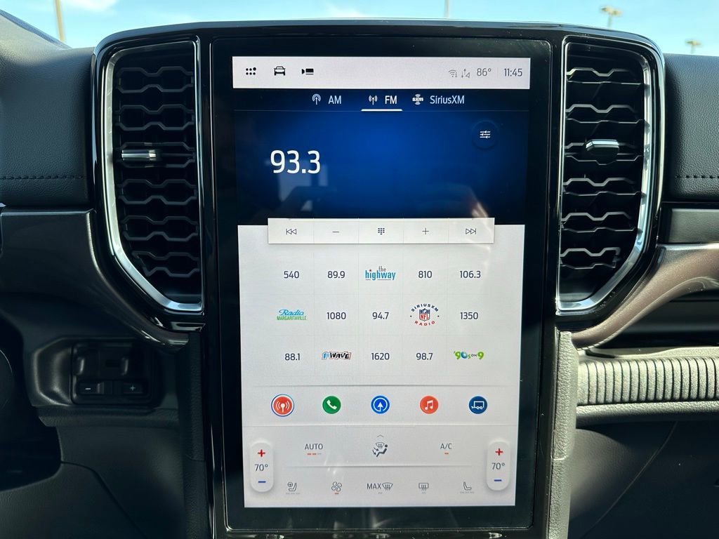 New 2025 Ford Ranger Lariat w/ Black Appearance Package image 18