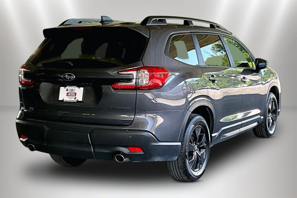 Certified 2026 Subaru Ascent Premium AWD/4WD image 5