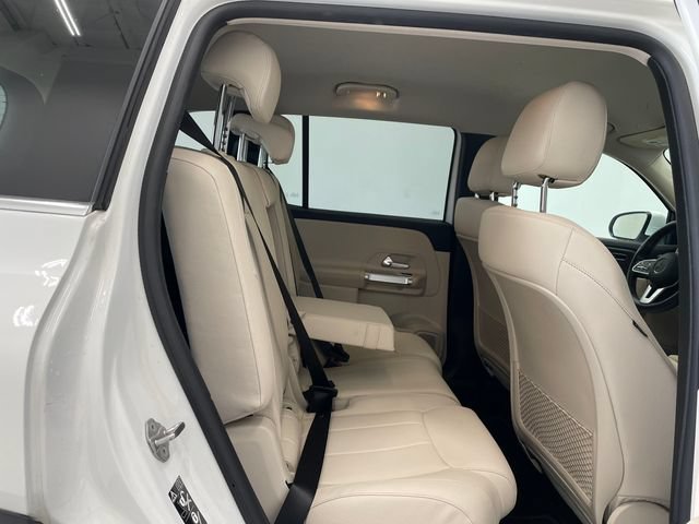 Certified 2022 Mercedes-Benz GLB 250 4MATIC image 19