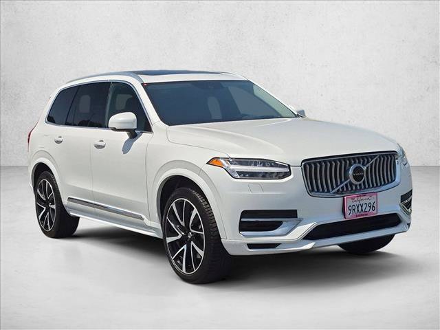 Used 2022 Volvo XC90 T8 Inscription Expression w/ Advanced Package AWD/4WD image 4