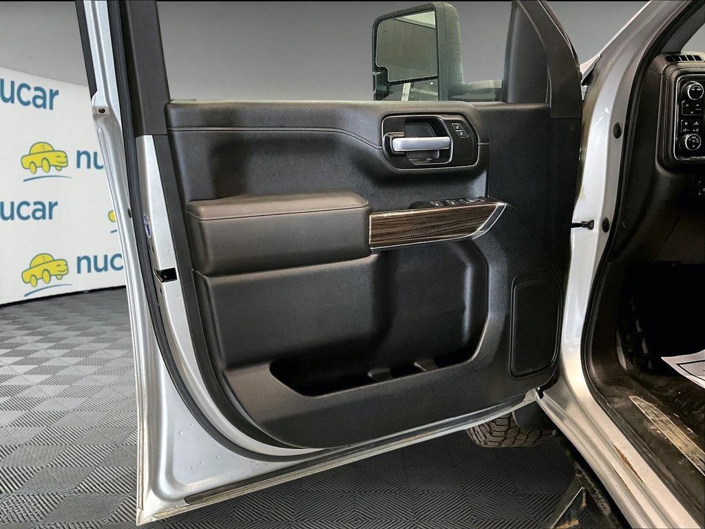 Used 2021 Chevrolet Silverado 3500 LT w/ All Star Edition AWD/4WD image 10