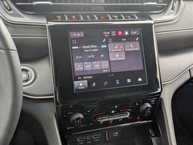 Used 2023 Jeep Grand Cherokee L Laredo image 12