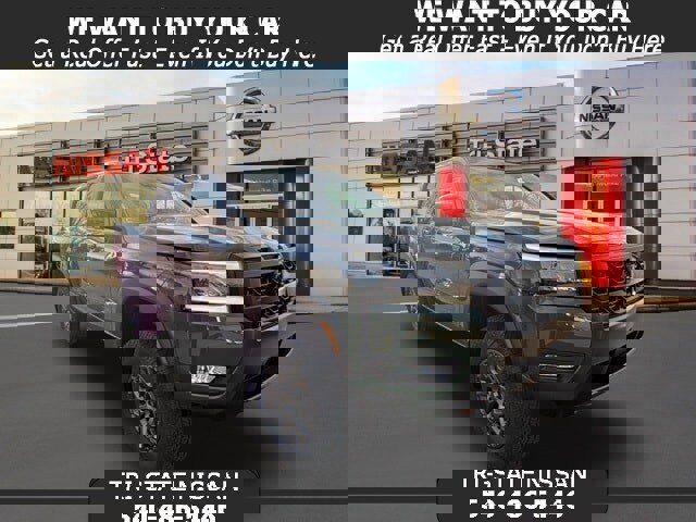 New 2026 Nissan Frontier PRO-4X w/ Pro Premium Package