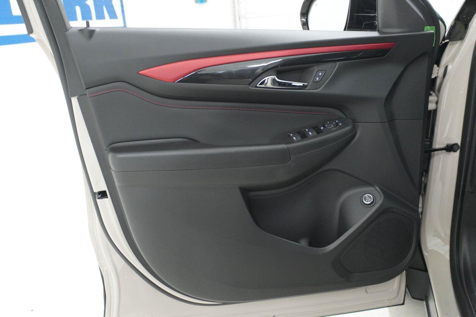 New 2026 Chevrolet TrailBlazer RS w/ Convenience Package FWD image 21