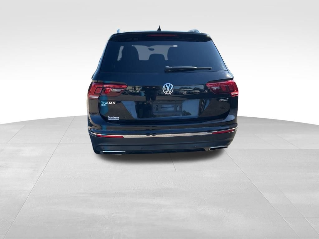 Used 2021 Volkswagen Tiguan SEL image 4