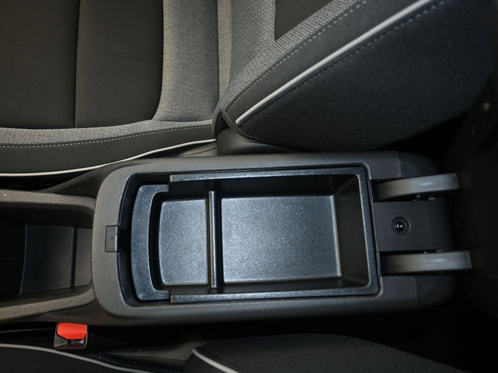 Used 2025 Chevrolet TrailBlazer LT FWD image 18