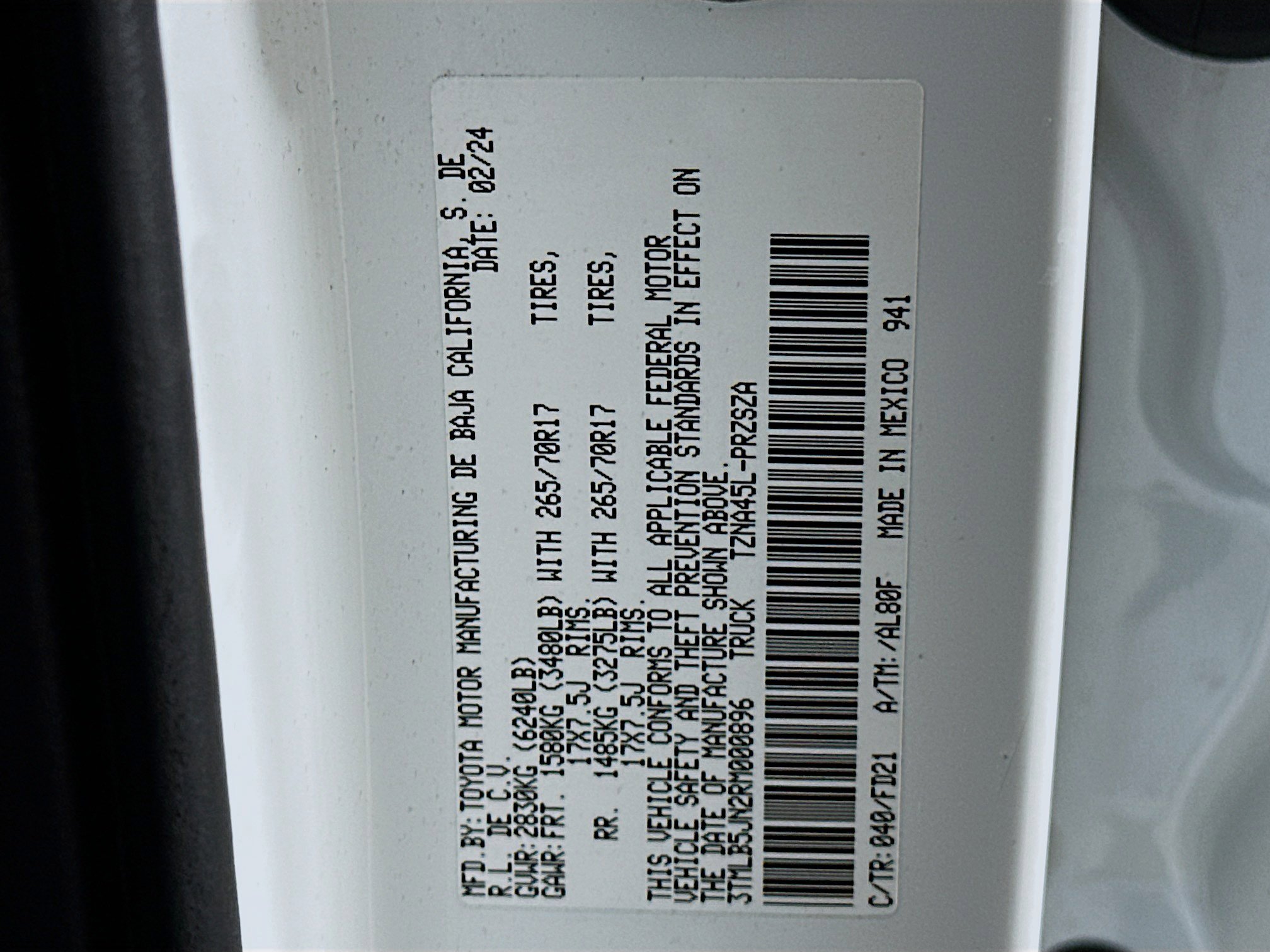 Used 2024 Toyota Tacoma TRD Off-Road image 12